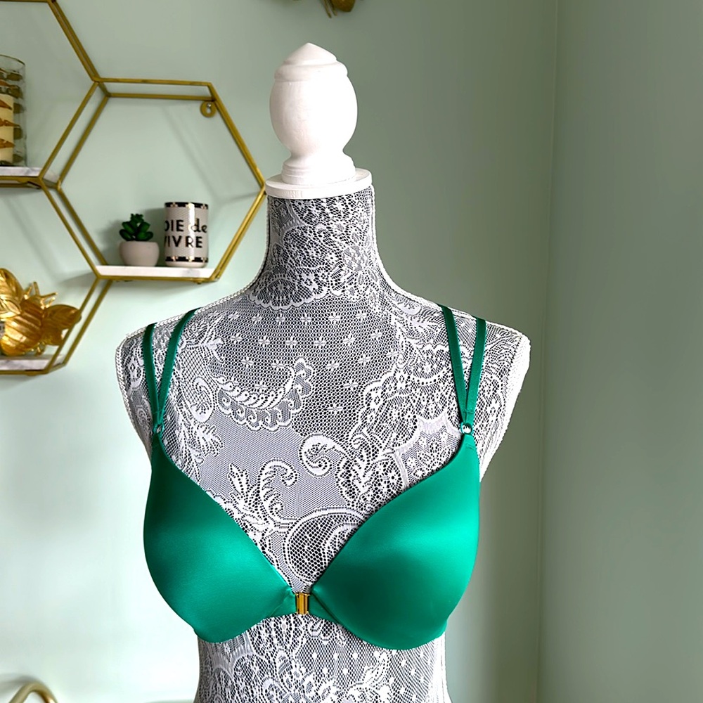 VS So Obsessed Push-Up Bra - Green EUC